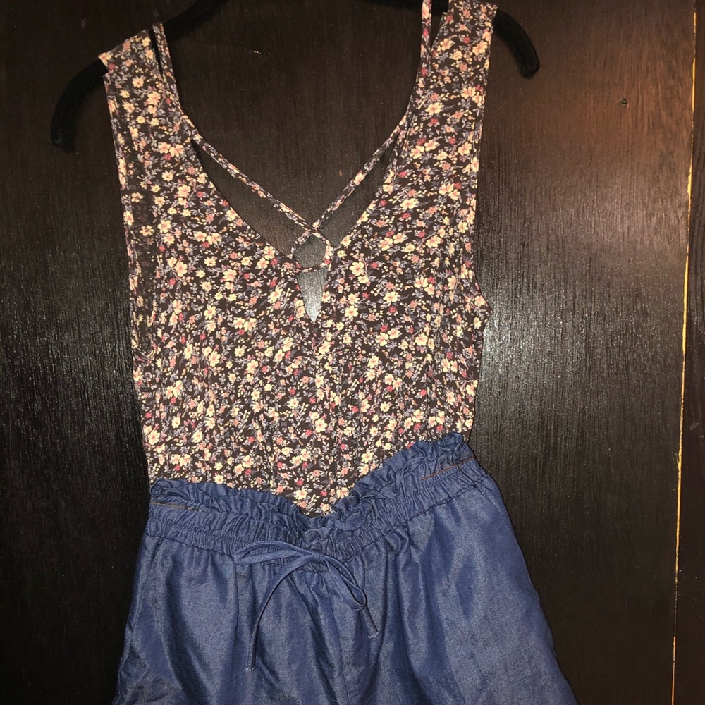 NWOT American Eagle Outfitters Tank